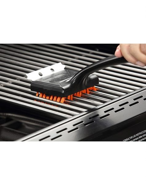 OXO - Nylon Grill Brush for Cold Cleaning – Kitchen Store & More